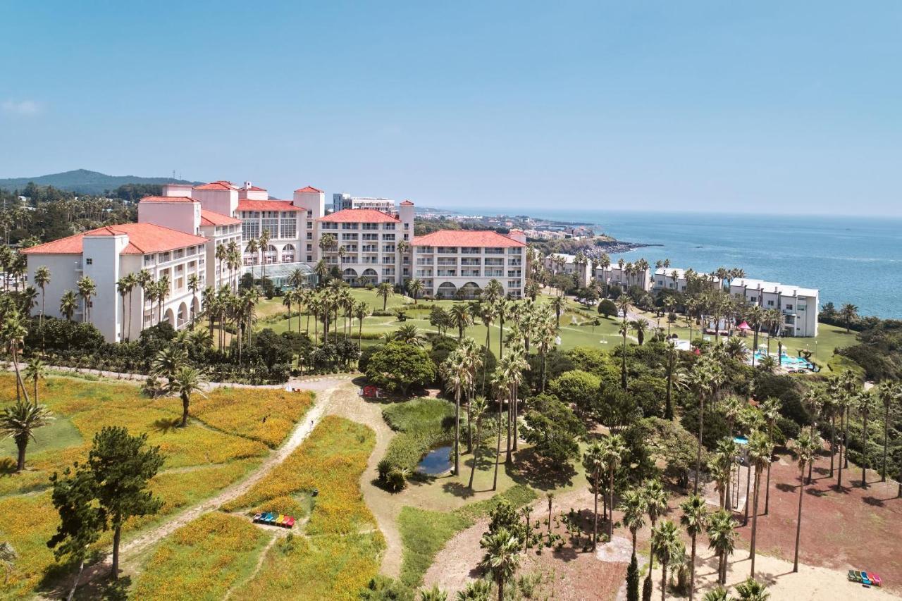 Sono Calm Jeju Hotel Seogwipo Exterior foto