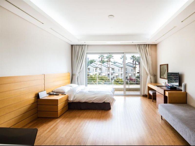 Sono Calm Jeju Hotel Seogwipo Exterior foto