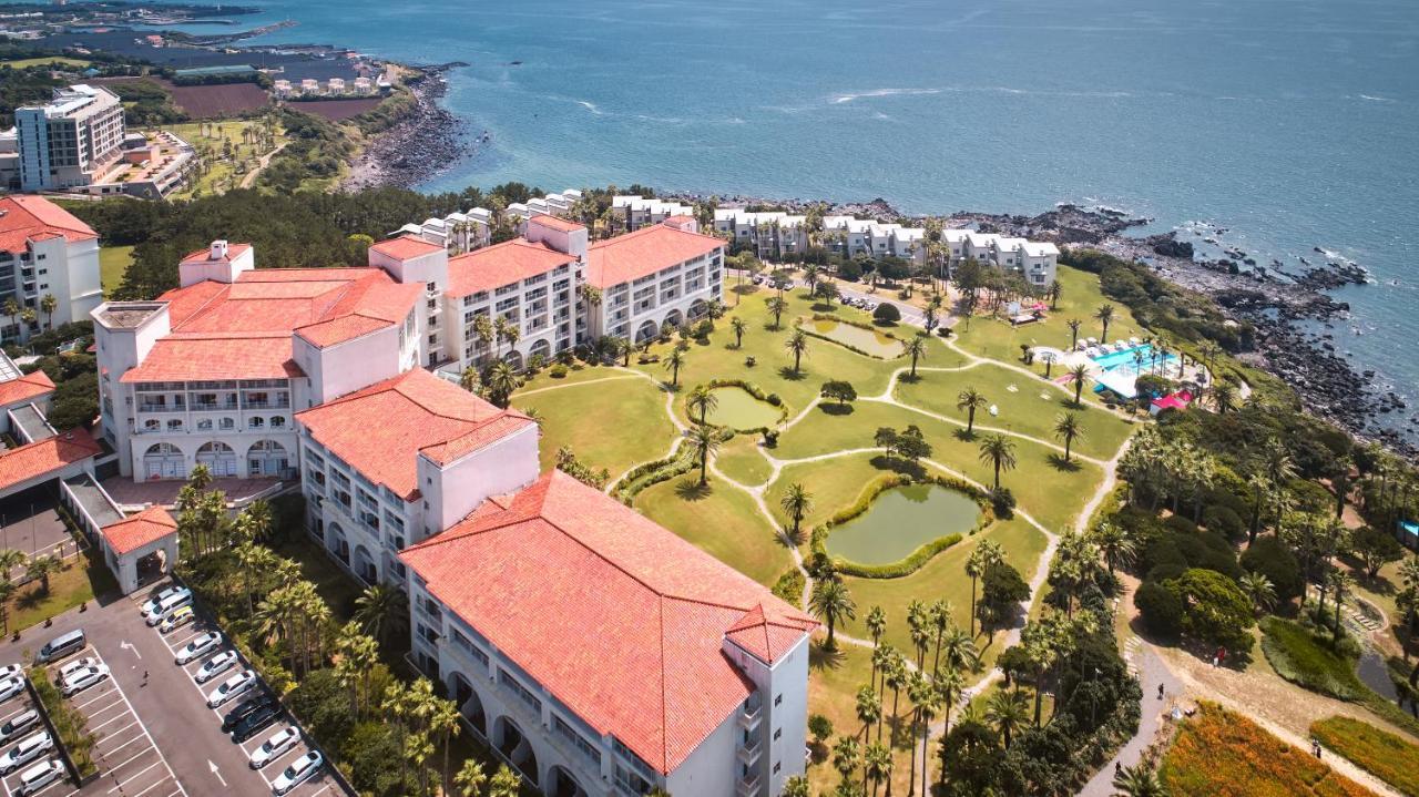 Sono Calm Jeju Hotel Seogwipo Exterior foto