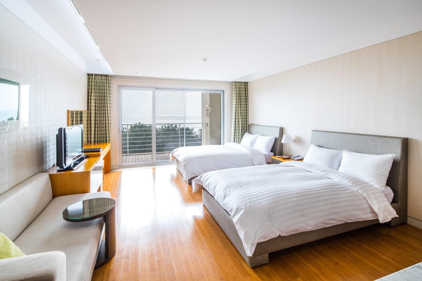 Sono Calm Jeju Hotel Seogwipo Exterior foto