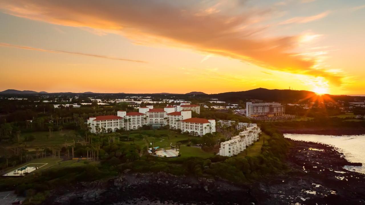 Sono Calm Jeju Hotel Seogwipo Exterior foto