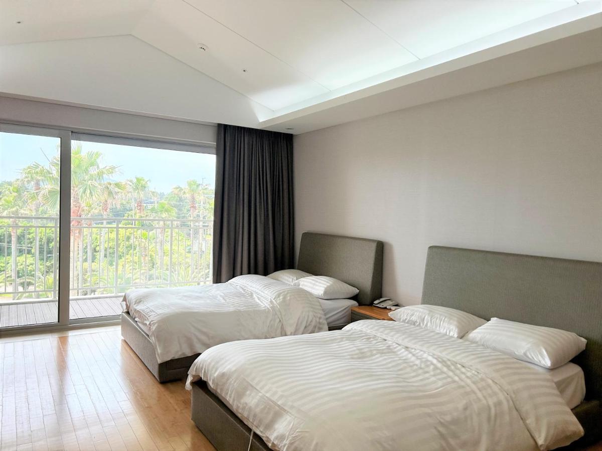 Sono Calm Jeju Hotel Seogwipo Exterior foto
